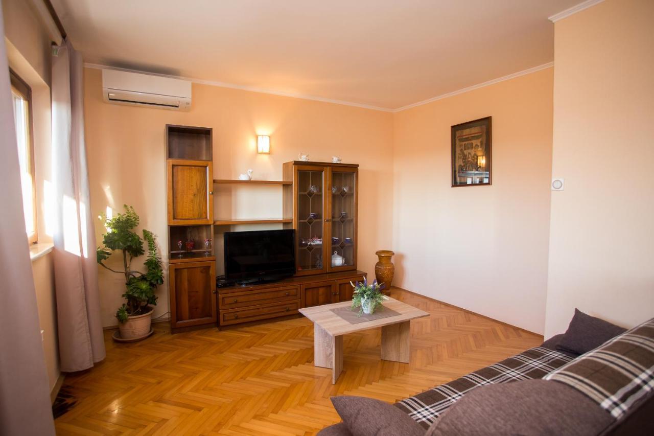 Apartman M&M Žminj エクステリア 写真