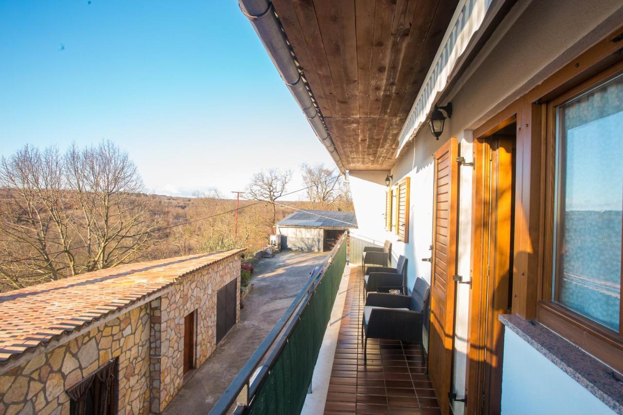 Apartman M&M Žminj エクステリア 写真